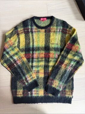 SUPREME PLAID BRUSHED MOHAIR SWEATER